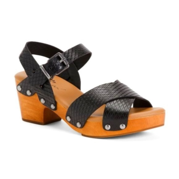 Patricia Nash NIB Gigi Sandals (8) - Picture 2 of 16